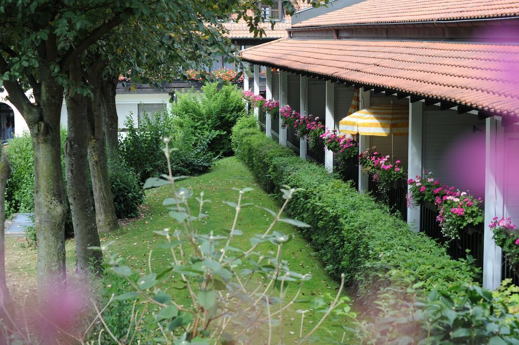 Hotel Glockenspiel Bad Griesbach  Exteriör bild